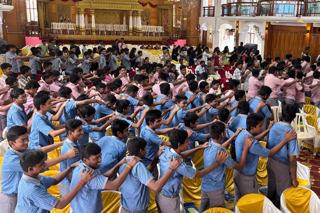 Pallavan college nervousness to confidence event