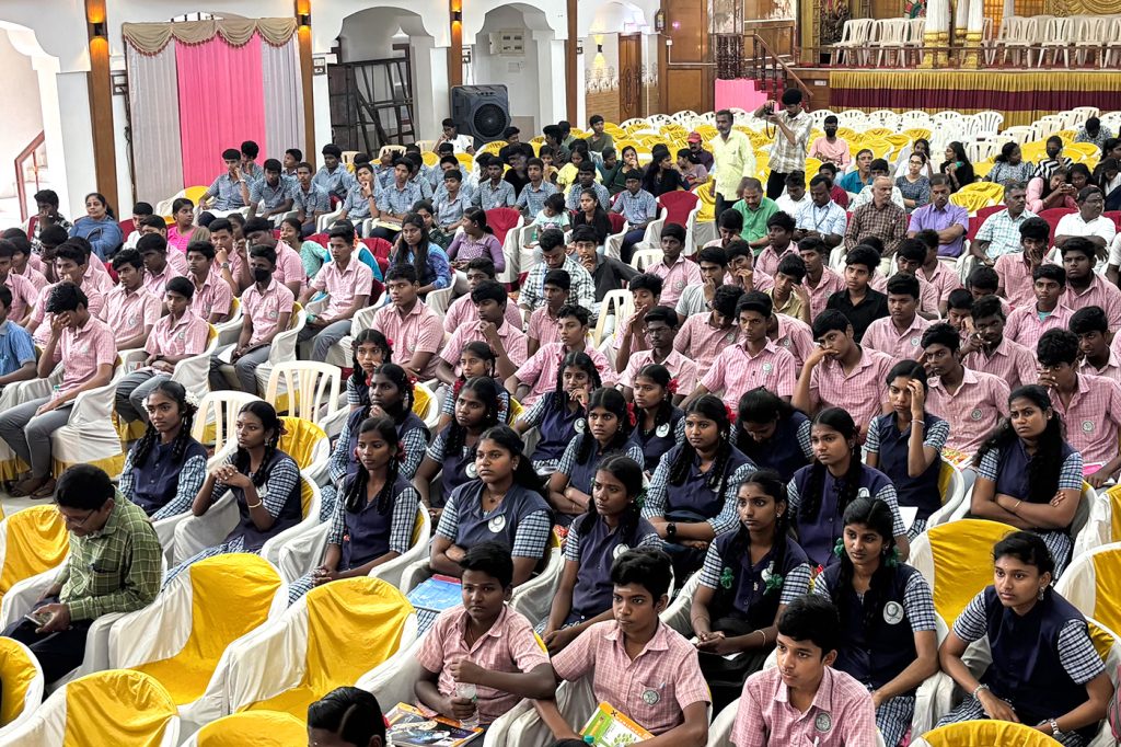Pallavan college nervousness to confidence event